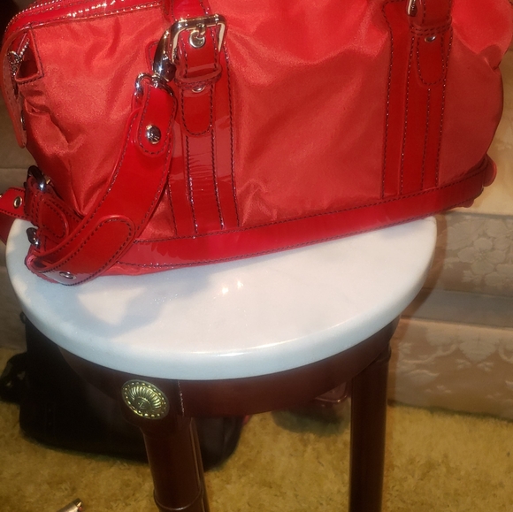 MCM authentic purse. Red with patent leather nwot - Picture 3 of 6